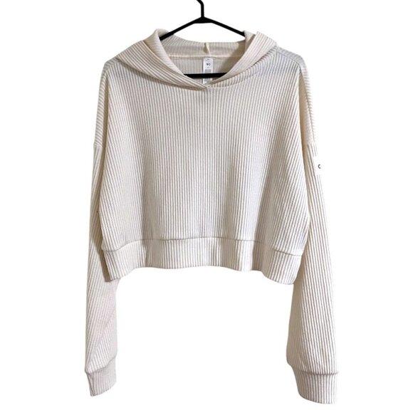 NWOT Alo Muse Hoodie - Picture 3 of 6